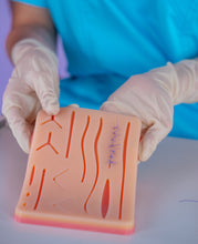 Carica l'immagine nel visualizzatore di Gallery, Kit sutura + Nome