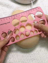 Carica l'immagine nel visualizzatore di Gallery, Misuratore per capezzoli