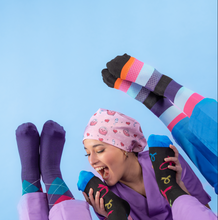Carica l'immagine nel visualizzatore di Gallery, Kit calze compressive funny S/M