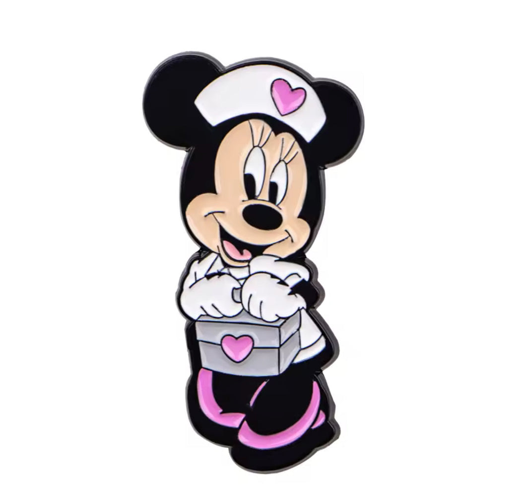 Spilla Minnie infermiera