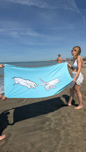 Carica l'immagine nel visualizzatore di Gallery, Telo mare Creazione chirurgica
