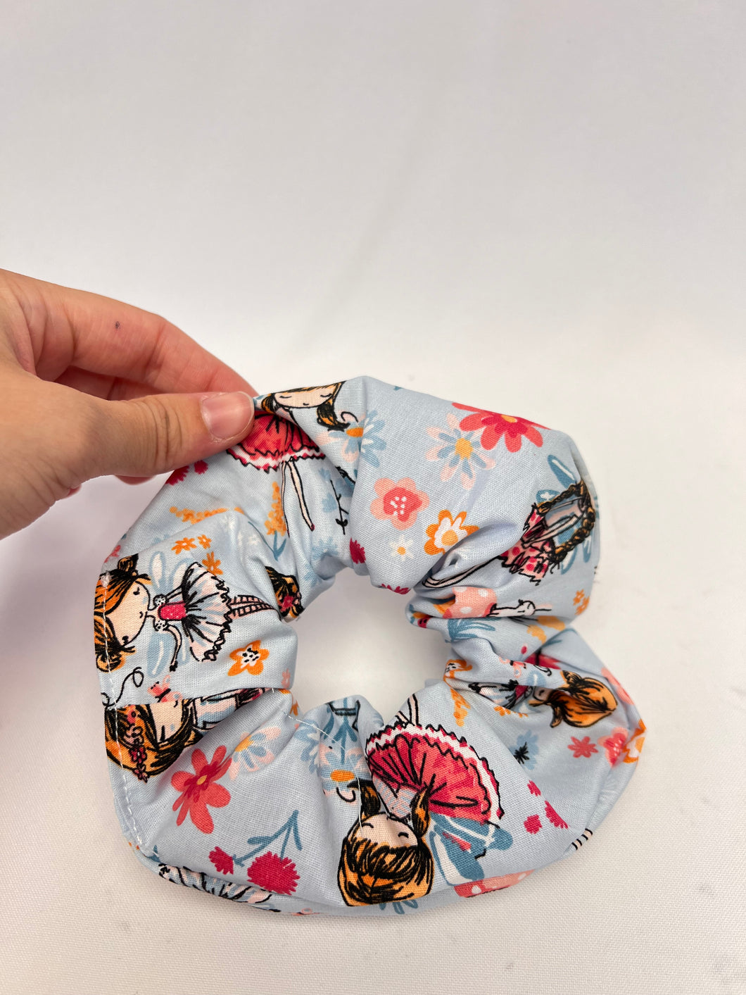 #366 elastico bamboline