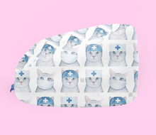 Carica l&#39;immagine nel visualizzatore di Gallery, Medic Cat
